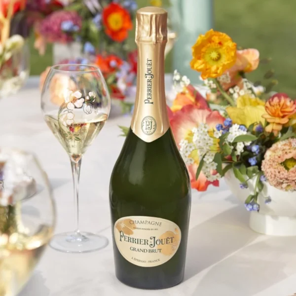 CHAMPAGNE GRAND BRUT - "PERRIER JOUET"